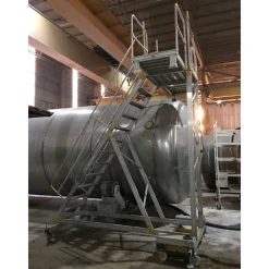 Flyttbar arbetsplattform Aluminium